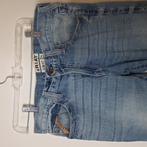 Ariat Light Blue Jeans M7 slim Fit Straight Leg 32x32 - Picture 2 of 7